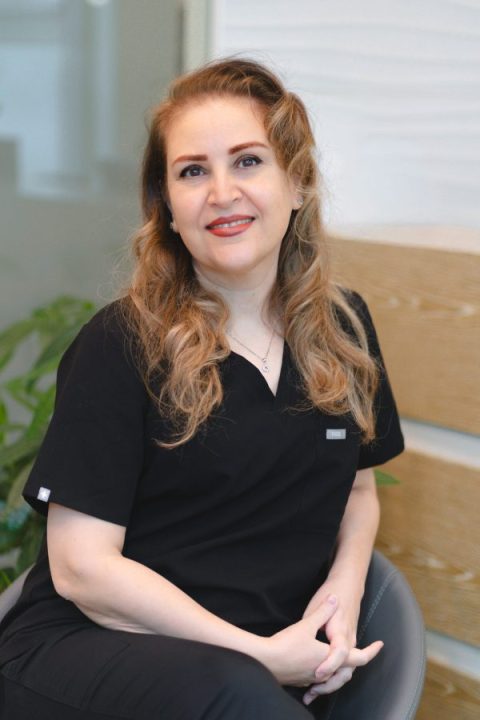 Parisa