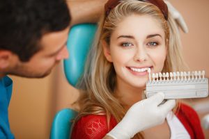 Selecting a tooth whitening colour